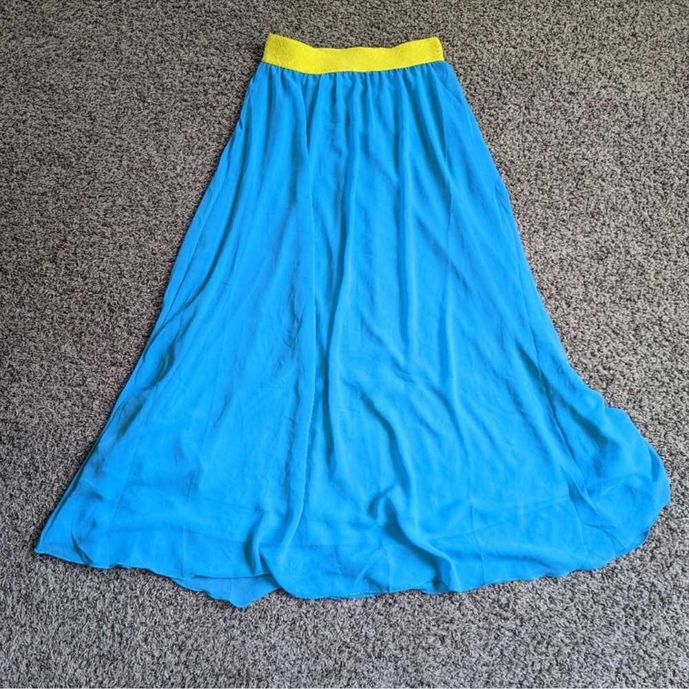 Lularoe Lucy Aqua Skirt XS